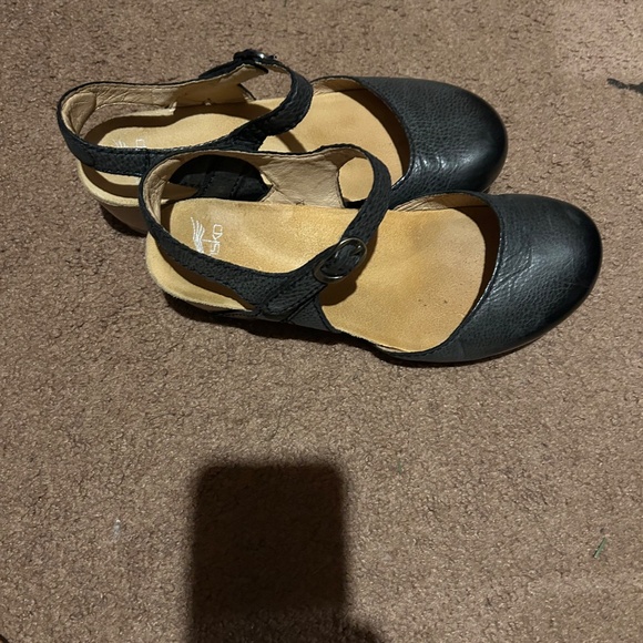 Dansko Mary Jane open rounded heel size 9 - Picture 2 of 5